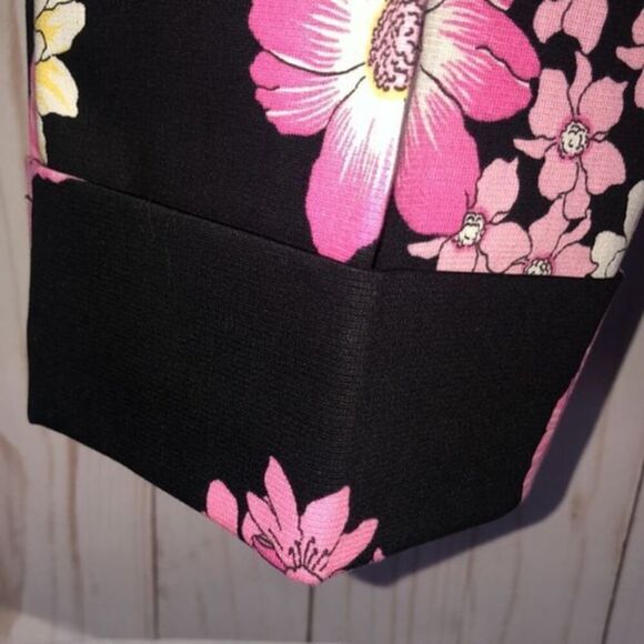 Kenneth Cole long necklace - Picture 5 of 10